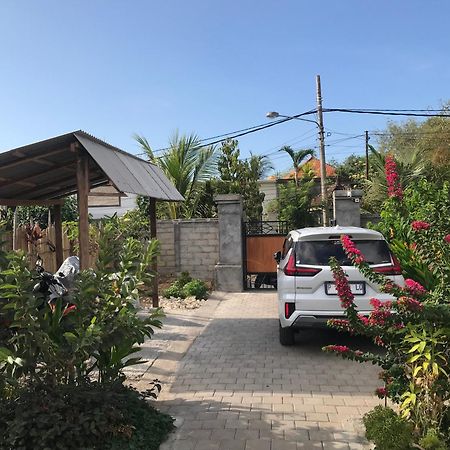 Karang Beji Homestay 乌干沙 外观 照片